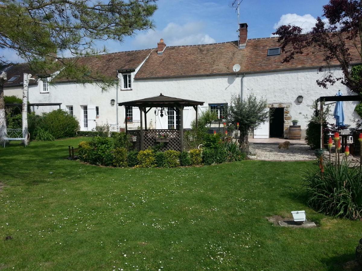 La Longere Des Glycines Bed & Breakfast Egligny Exterior foto