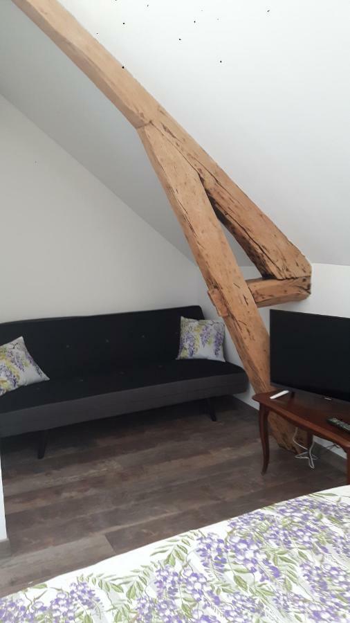 La Longere Des Glycines Bed & Breakfast Egligny Exterior foto